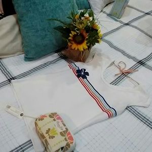 Roxy t shirt small size